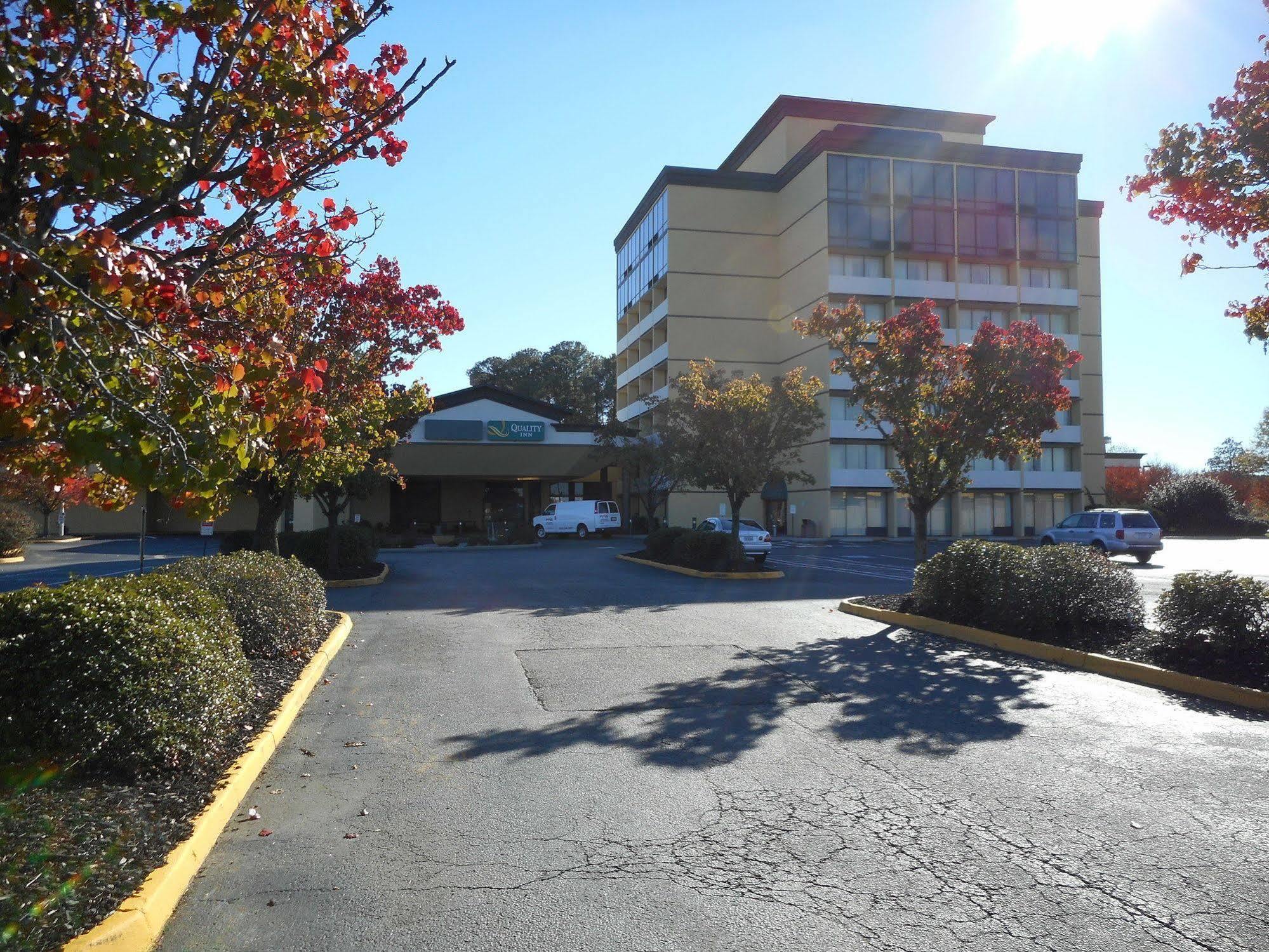 Quality Inn Near Hampton Coliseum Exteriér fotografie