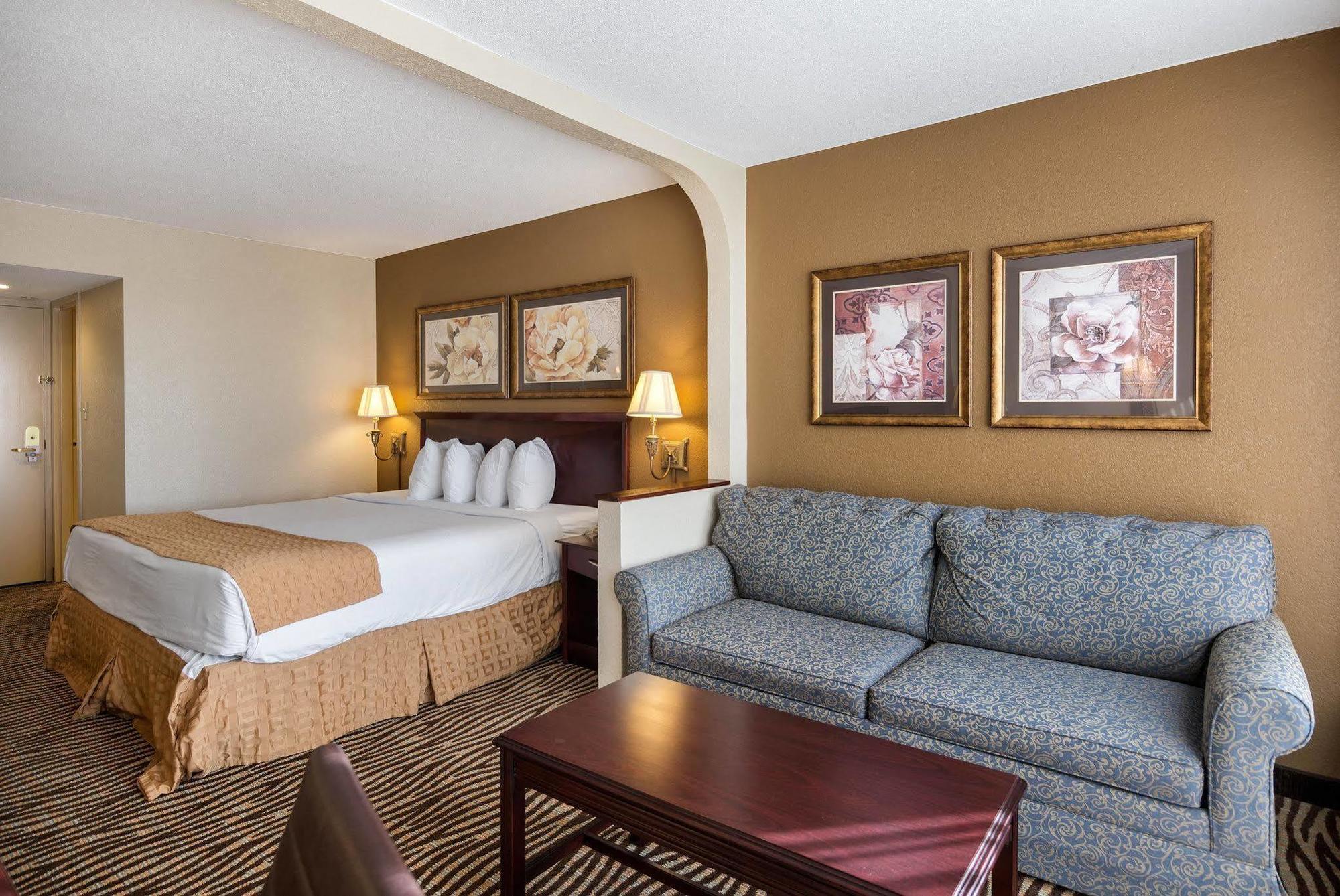 Quality Inn Near Hampton Coliseum Exteriér fotografie